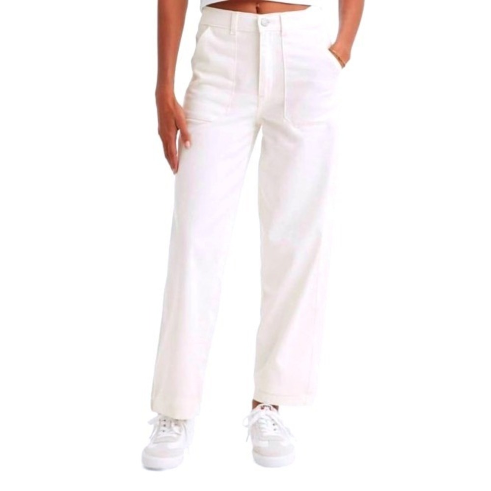 Levi's Women's Utility Pants‎ Cream - Size 33x30